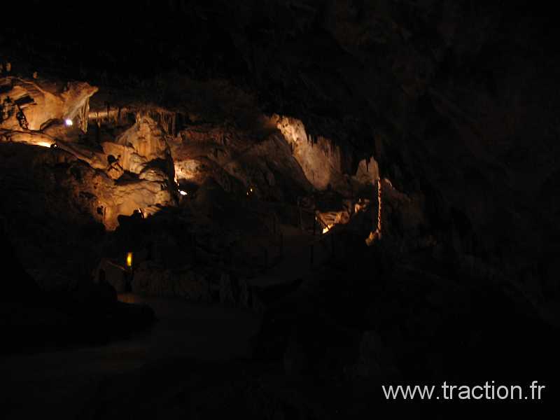 2011_CVAAM_35ans_16_Grotte (17).JPG - 35 Ans du CVAAM, sortie dans le Doubs et le Jura, du 26 Avril au 1er Mai 2011, Les Grottes des Moidons